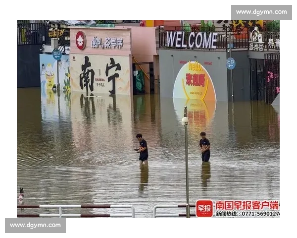 邕江夜话里的体操萌态!亭子码头这场互动赛太吸睛
